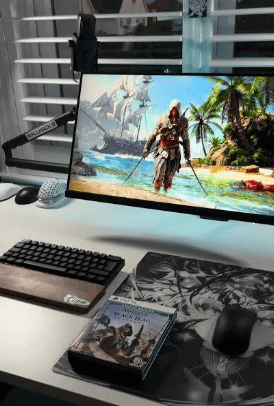The Battlestation That Reboots Every Time The Window Unit Starts